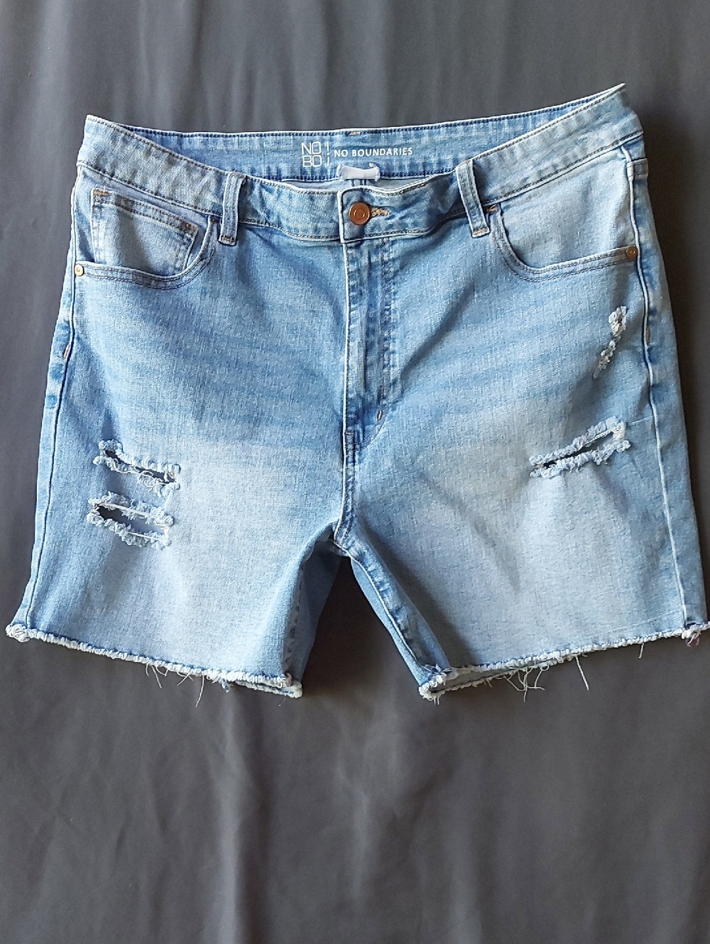 No Boundaries Light Blue Distressed Denim Shorts